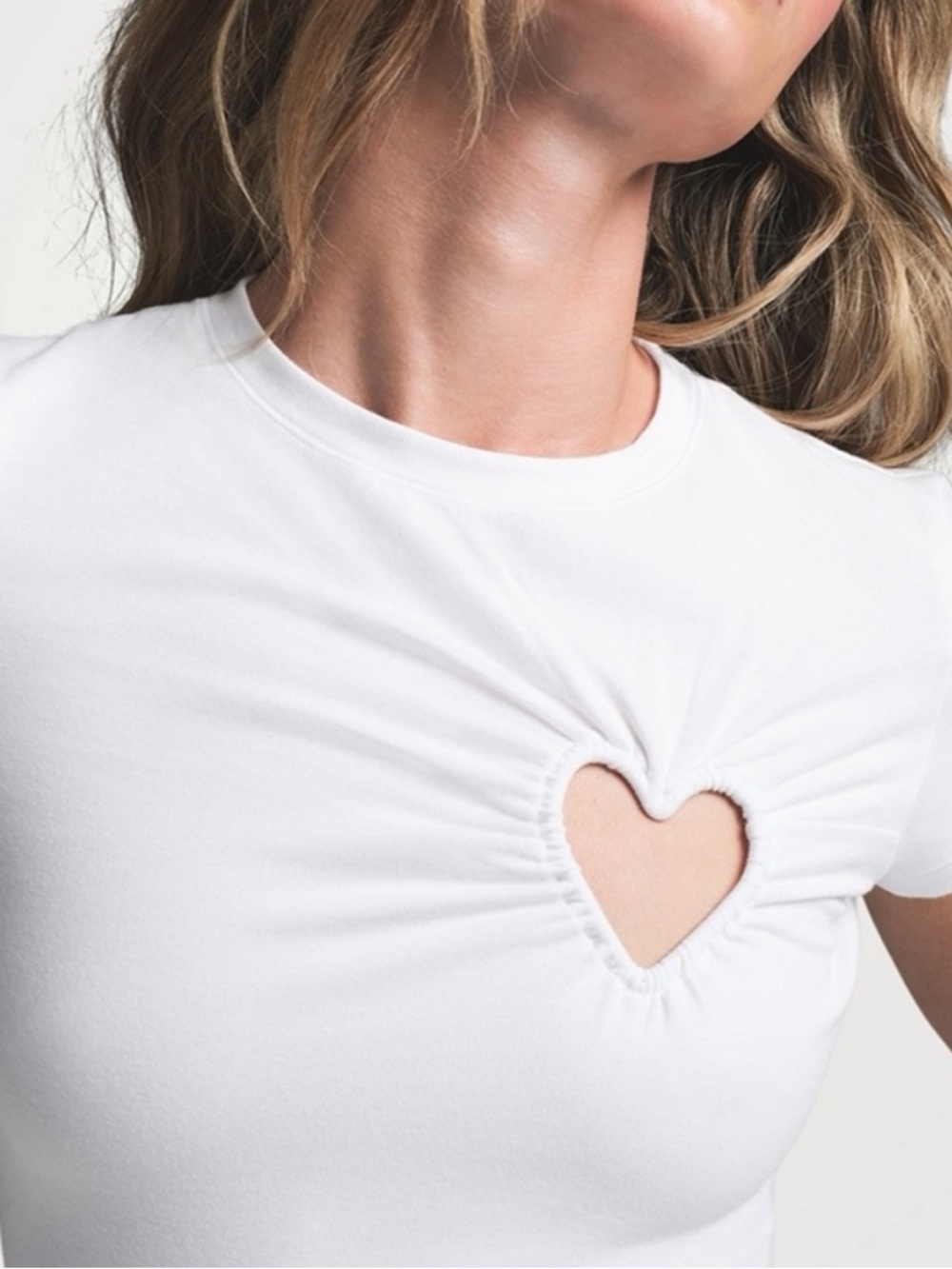 SKIMS limited edition White Mini Dress with Heart Cutout XS NWT - Picture 2 of 6